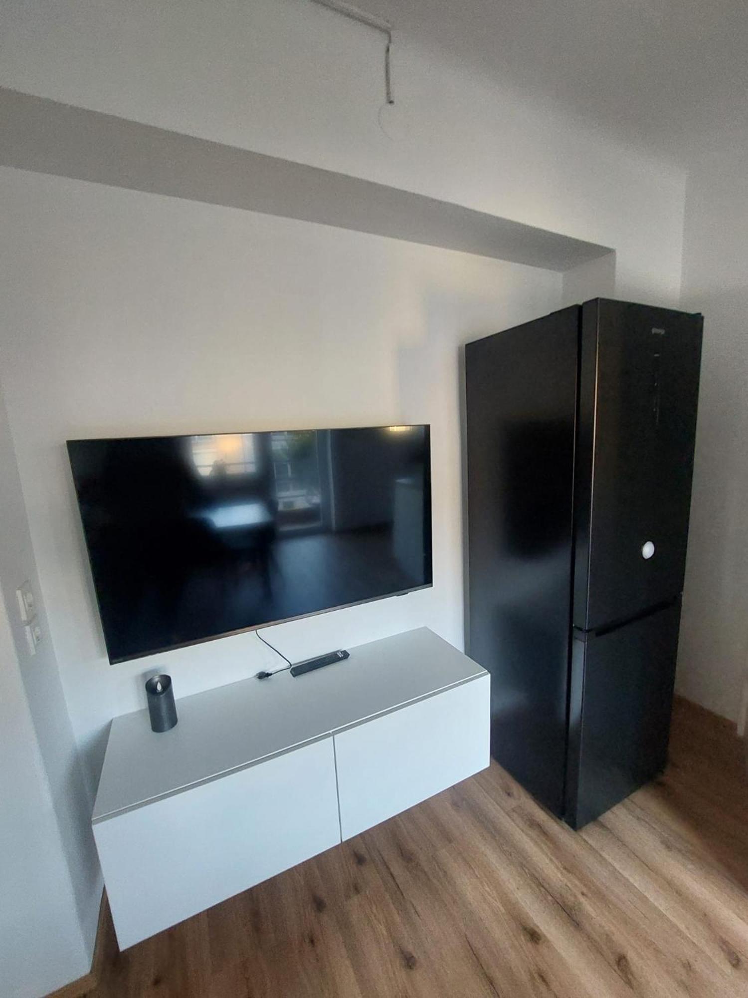Moskriceva Apartment Ljubljana Bagian luar foto