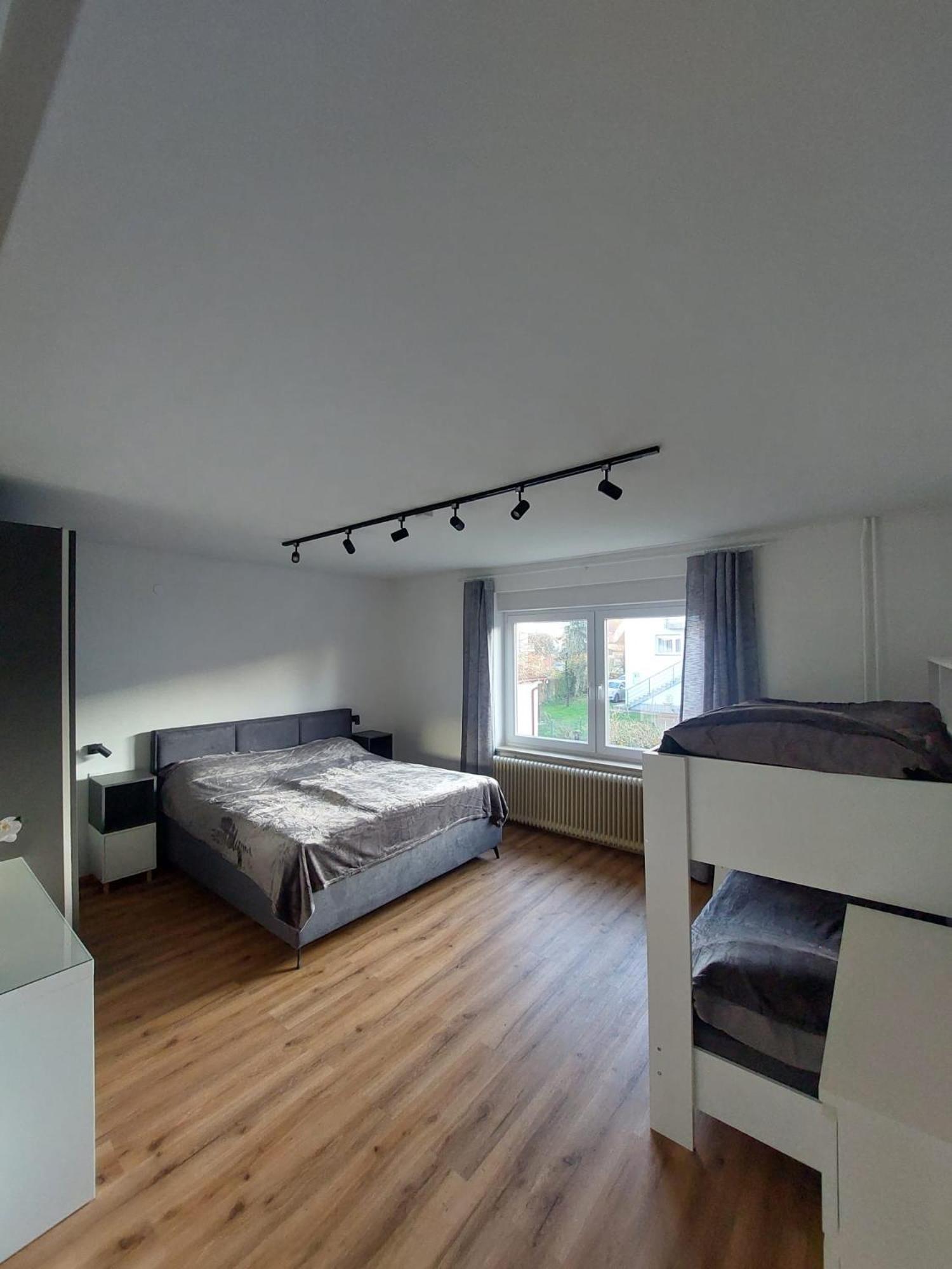 Moskriceva Apartment Ljubljana Bagian luar foto